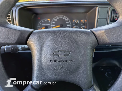 SILVERADO 4.2 D-20 4X2 CS 18V TURBO INTERCOOLER DIESEL 2P MA