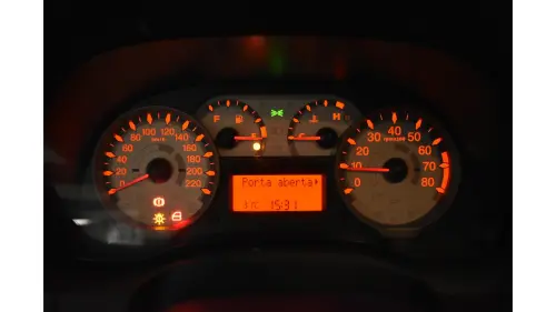 STRADA - 1.8 MPI ADVENTURE CD 8V 2P MANUAL