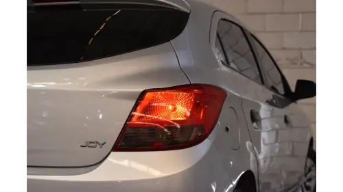 ONIX - 1.0 MPI JOY 8V 4P MANUAL