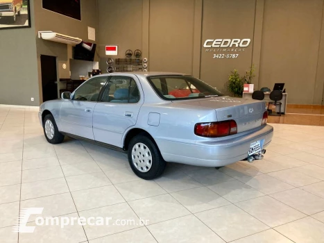 Camry 2.2 16V 4P LE AUTOMÁTICO