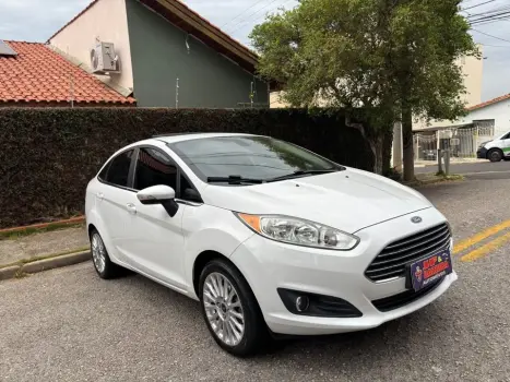 FORD FIESTA 1.6 Titanium Sedan 16V Auto 4 portas