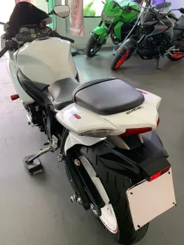 GSX-R 750 SRAD