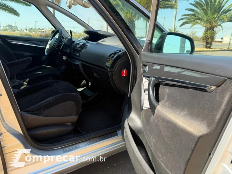 GRAND C4 2.0 I Picasso Exclusive 16V