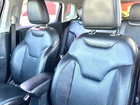 COMPASS 2.0 16V DIESEL LIMITED 4X4 AUTOMÁTICO