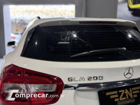 GLA 200 1.6 CGI FLEX STYLE 7G-DCT