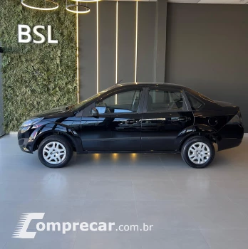 FIESTA 1.6 Rocam Sedan 8V