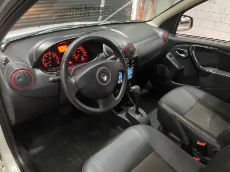 Sandero 1.6 STEPWAY 16V FLEX 4P AUTOMÁTICO