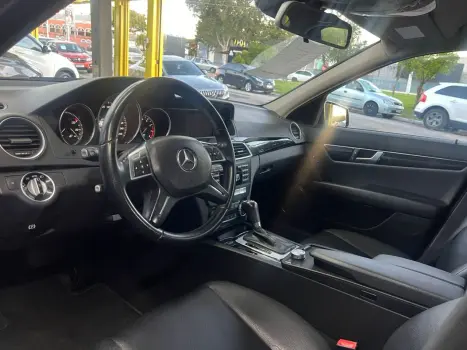 C 180 1.6 16V 4P CGI  TURBO AUTOMÁTICO