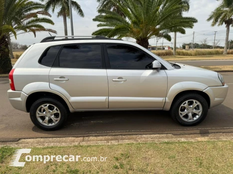 TUCSON 2.0 MPFI GLS 16V 143cv 2WD