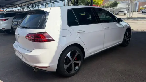 Golf 2.0 4P GTI TURBO AUTOMÁTICO