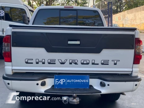 S10 2.4 FLEX EXECUTIVE CABINE DUPLA