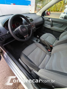 Polo Sedan 1.6 4P
