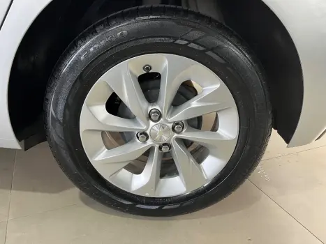 ONIX HATCH LT 1.0 12V TB Flex 5p Aut.