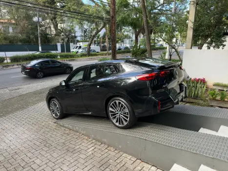 X2 2.0 16V Turbo Sdrive20i M Sport X Steptronic