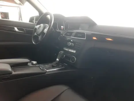 C 180 1.6 CGI 16V Turbo