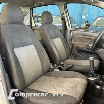 FIESTA 1.6 SE Sedan 16V