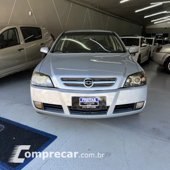 Astra Sed. Advant. 2.0 8V MPFI FlexP. 4p