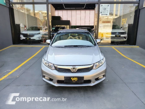 Honda Civic Sedan LXR 2.0 Flexone 16V Aut. 4p 4 portas