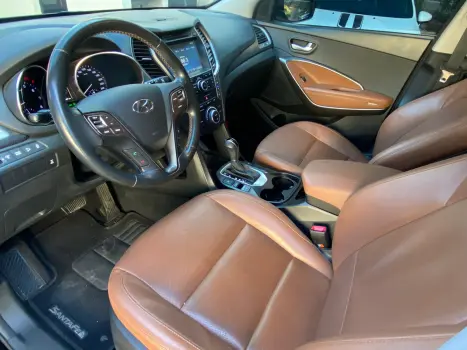 GRAND SANTA FÉ 3.3 MPFI V6 4WD