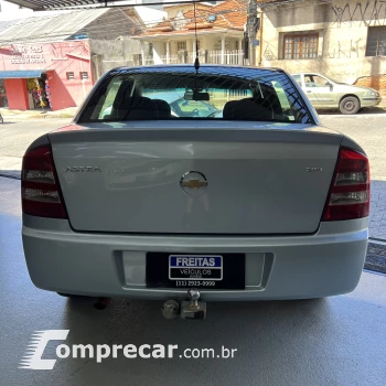 Astra Sed. Advant. 2.0 8V MPFI FlexP. 4p