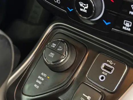 COMPASS LONGITUDE 2.0 4x4 Dies. 16V Aut.