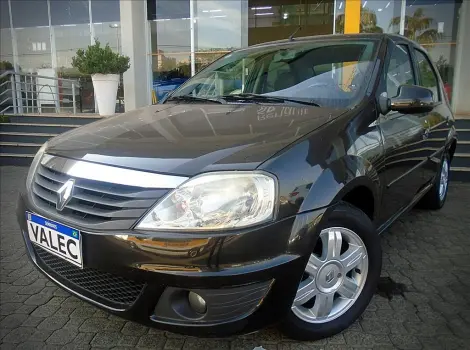 Renault LOGAN 1.6 EXPRESSION 16V FLEX 4P AUTOMÁTICO 4 portas