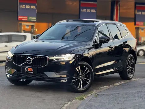 Volvo XC 60 T-5 MOMENTUM 2.0 254cv AWD 5p 4 portas