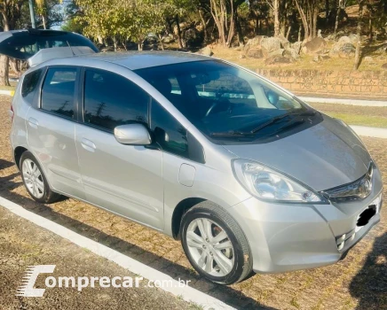Honda FIT 1.5 EX 16V 4 portas