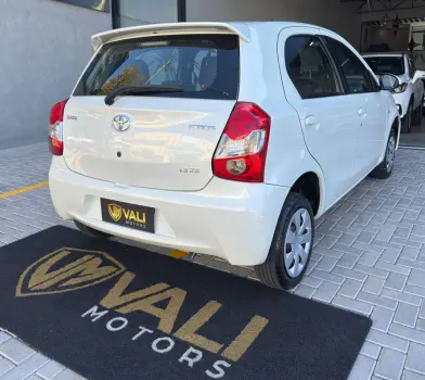 ETIOS XS 1.5 Flex 16V 5p Aut.