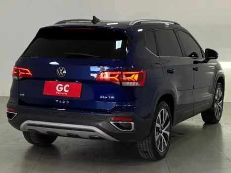 TAOS 1.4 250 TSI TOTAL FLEX HIGHLINE AUTOMÁTICO