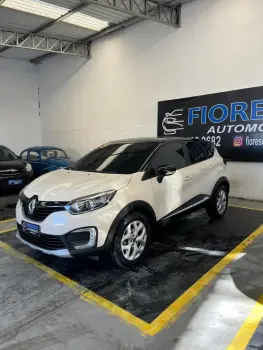 Renault RENAULT CAPTUR 1.6 16V SCE ZEN 4 portas