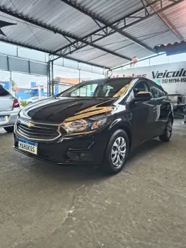 CHEVROLET ONIX HATCH LT 1.0 8V FlexPower 5p Mec. 4 portas