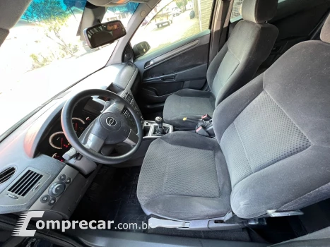 VECTRA 2.0 MPFI GT Hatch 8V