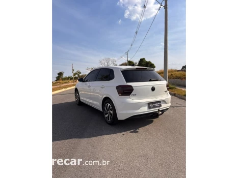 POLO 1.0 200 TSI COMFORTLINE AUTOMÁTICO