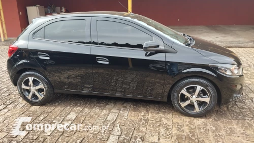 ONIX 1.4 MPFI LTZ 8V