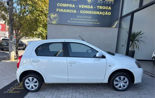 ETIOS XS 1.5 Flex 16V 5p Aut.