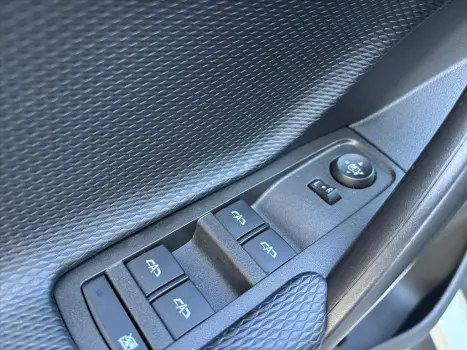 TRACKER 1.0 TURBO FLEX LT AUTOMÁTICO