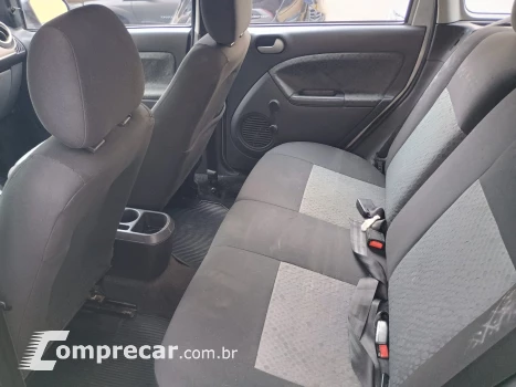 FIESTA 1.6 MPI Hatch 8V