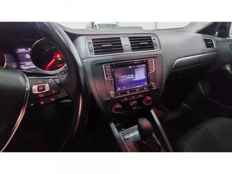 JETTA - 1.4 16V TSI COMFORTLINE 4P TIPTRONIC