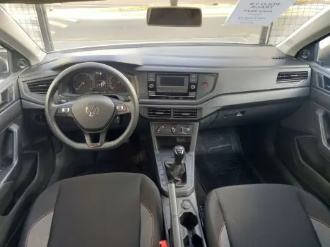 Polo Hatch 1.0 4P MPI TRACK