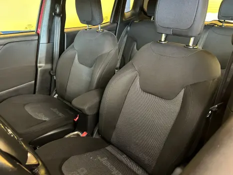 Renegade Longitude 1.8 4x2 Flex 16V Aut.