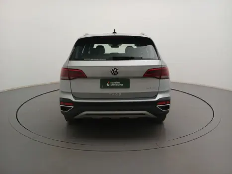 TAOS 1.4 250 TSI TOTAL FLEX HIGHLINE AUTOMÁTICO