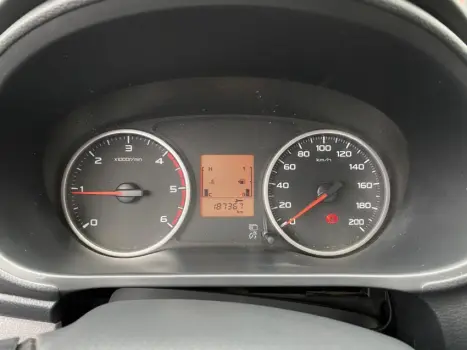 L200 TRITON 2.4 16V Turbo GLS CD 4X4