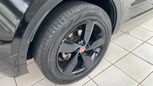 JAGUAR E-PACE 2.0 16V P300 R-DYNAMIC SE AWD