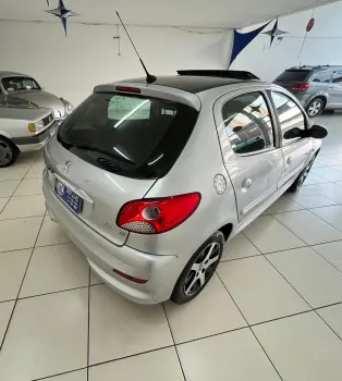 207 Hatch 1.6 16V 4P QUIKSILVER FLEX