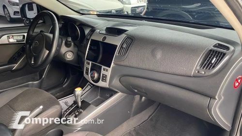 KIA CERATO 1.6 EX2 SEDAN 16V