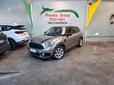 MINI COOPER 1.5 12V Twinpower Steptronic 4 portas