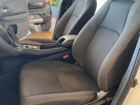 HR-V - 1.8 16V LX 4P AUTOMÁTICO