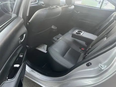 Yaris Sedan 1.5 16V 4P FLEX XS MULTIDRIVE AUTOMÁTICO CVT