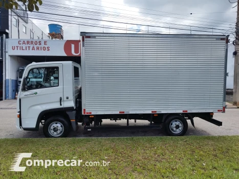 Volkswagen Delivery Express+ 3.0 Prime + Baú Facchini 2 portas
